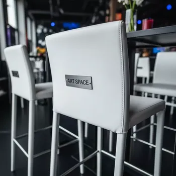 Аренда Стулья барные Mira белые кожзам в Cosmos Sochi Hotel — ART SPACE