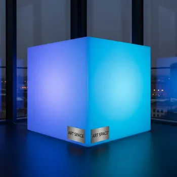 Аренда Куб с подсветкой L в ресторане «D.O.M» — ART SPACE