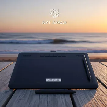 Аренда Графический планшет Wacom Intuos S Bluetooth черный CTL4100WLKN на пляже «Ривьера» — ART SPACE