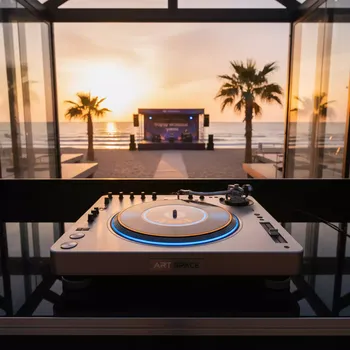 Аренда Проигрыватель CD Pioneer CDJ 1000 MK3 в пляжном комплексе VinoGrad — ART SPACE