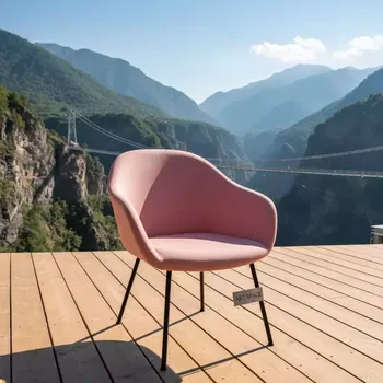 Аренда Кресло розовое Vedbo в Skypark Sochi — ART SPACE