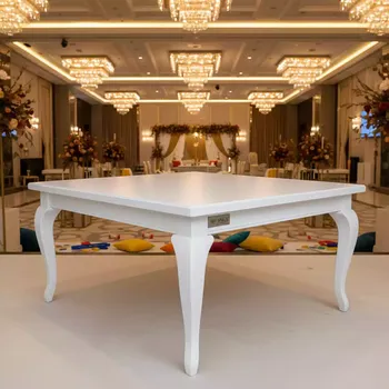 Аренда Стол деревянный Амадей 90 130x90 белый матовый в Radisson Collection Paradise — ART SPACE