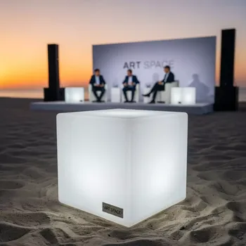 Аренда Световой куб Open Cubo 40 на пляже «Мандарин» — ART SPACE