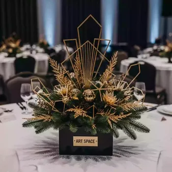 Аренда Композиция новогодняя настольная Скапер в Courtyard by Marriott Sochi — ART SPACE