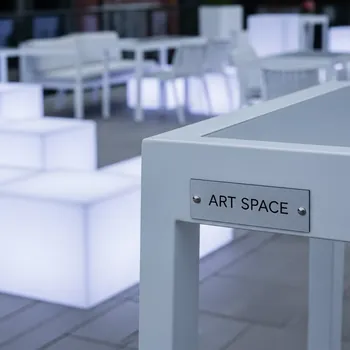 Аренда Садовой мебели белая RDT 054 7 RCC 054W в ресторане «Баран-Рапан» — ART SPACE