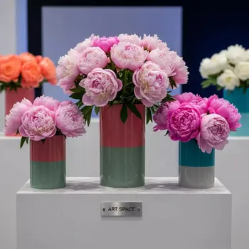 Аренда Букеты пионов в Radisson Collection Paradise — ART SPACE