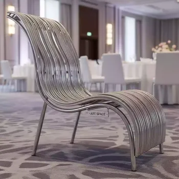 Аренда Пуф малый Норман бархатный белый в Mövenpick Hotel — ART SPACE