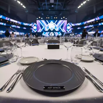 Аренда Тарелка подстановочная тёмно серая Porland 28 см VK Stadium Sirius — ART SPACE