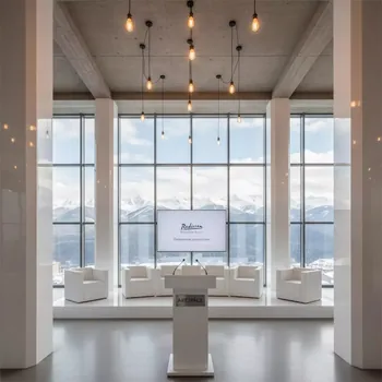 Аренда Пленка плоттерная автомобильная Oracal 970 010 52х50 м в Radisson Hotel Rosa Khutor — ART SPACE