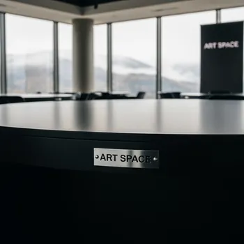 Аренда Стол банкетный Frankfurt 150 black в Green Flow Hotel — ART SPACE