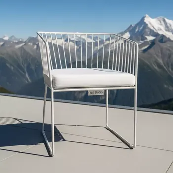 Аренда Стул УНИСОН белый белая бархатная подушка на площадке Rosa Peak (2320м) — ART SPACE