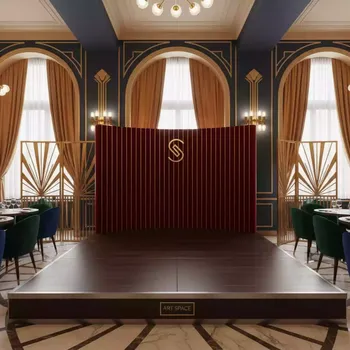 Аренда Подиум Европодиум 2х1 в ресторане «Sanremo» — ART SPACE