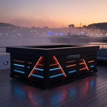 Аренда Стойка паллетная барная черная 120х80х110 на VIP теплоходе (Морпорт Сочи) — ART SPACE