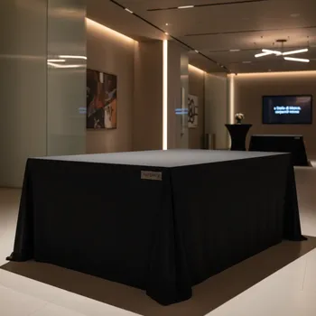 Аренда Скатерть стрейч текстиль на стол черная 150х75 см в Stella di Mosca — ART SPACE