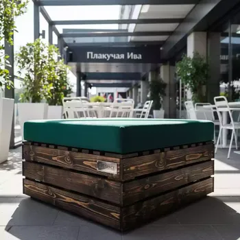 Аренда Оттоман из паллет обожженный в ресторане «Плакучая Ива» — ART SPACE