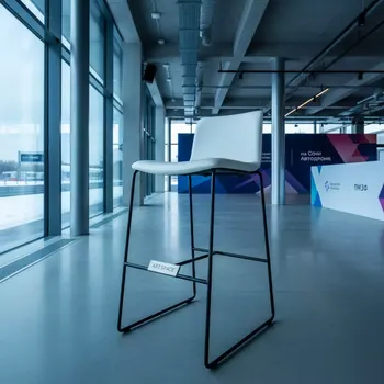 Аренда Барный стул Купер NEW белый NP на Сочи Автодроме — ART SPACE