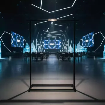 Аренда Гардероб W 01 Helex сталь черный 110х55х145 см в Alpha Sirius — ART SPACE