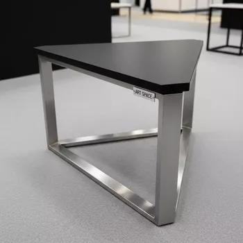 Аренда Журнальный стол Triangle silver black на Медальной площади — ART SPACE