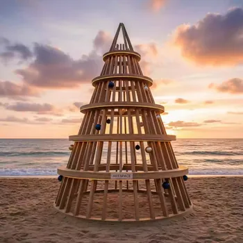 Аренда Фотозона новогодняя Ёлка в эко стиле на пляже «Мандарин» — ART SPACE