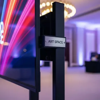 Аренда Панель информационная ViewSonic CDE7520 75 Black в Red Arena — ART SPACE
