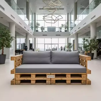 Аренда Диван Wood Pallet серый из паллет в Cosmos Sochi Hotel — ART SPACE