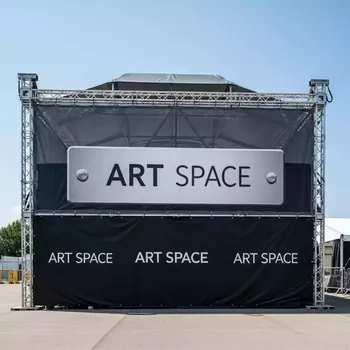 Аренда Трибуны модульные Layher 86х16 в Mövenpick Hotel — ART SPACE