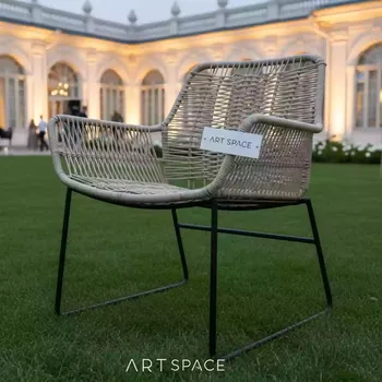Аренда Стул садовый Acapulco chair бежевый в санатории «Октябрьский» — ART SPACE
