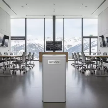 Аренда Ведро для мусора 50 л в Radisson Hotel Rosa Khutor — ART SPACE