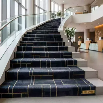 Аренда Ковровая дорожка для лестницы 10 м² в Novotel Resort — ART SPACE