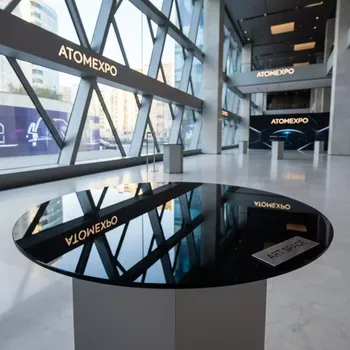 Аренда Поднос Zeiher круглый 53 см черное стекло в Karat Resort — ART SPACE