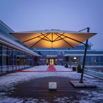 Аренда Зонт профессиональный Pensile Retrattile 3х3 м в Mövenpick Hotel — ART SPACE