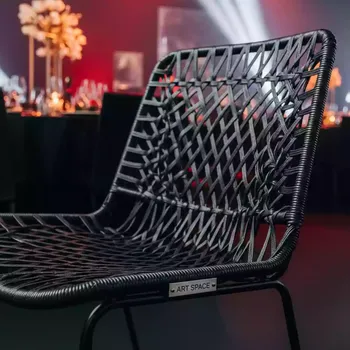 Аренда Плетеное кресло Y 137C в Red Arena — ART SPACE