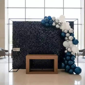 Аренда Фотозона из черных пайеток с шарами на день рождения в отеле Hyatt Regency Sochi — ART SPACE