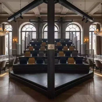 Аренда Трибуны сборно разборные зрительские в ресторане «Brunello» — ART SPACE