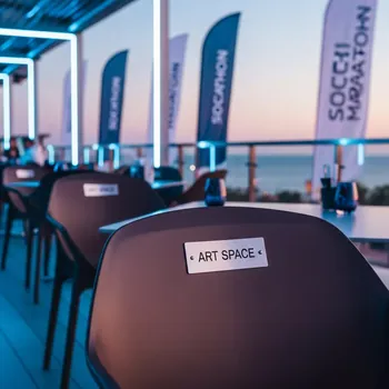 Аренда Стулья Royal Family JULY коричневый в ресторане «La Terrazza» — ART SPACE