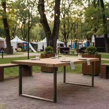 Аренда Стол обеденный деревянный Laren в парке «Ривьера» — ART SPACE