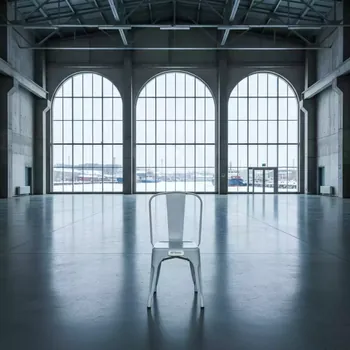 Аренда Стул белый Tolix в зале «Чайка» (Морпорт) — ART SPACE
