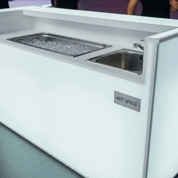 Аренда Стойка барная пластиковая Frozen Desk Version 2 с мойкой и ящиком для льда в Mercure Сочи Центр — ART SPACE