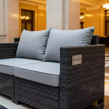 Аренда Диван двухместный пластиковый плетеный с подушками Monaco Lounge в отеле «Богатырь» — ART SPACE