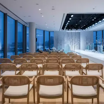 Аренда Кресло из искусственого ротанга YH C1808W beige в City Park Hotel Sochi — ART SPACE