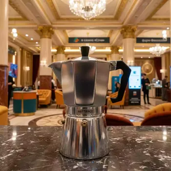 Аренда Кофеварка гейзерная Caffe a 3 Stelle в казино «Сочи» — ART SPACE