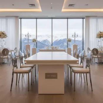 Аренда Стол раздвижной Аризона белый в Sochi Marriott Krasnaya Polyana — ART SPACE