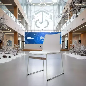 Аренда Стул Sola белый белый каркас в Университете «Сириус» — ART SPACE