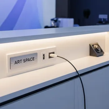 Аренда Стойка барная Light модуль пульт ЗУ в Courtyard by Marriott Sochi — ART SPACE