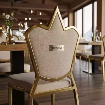 Аренда Стул Хит каркас золотой бежевая корона в ресторане «La Terrazza» — ART SPACE