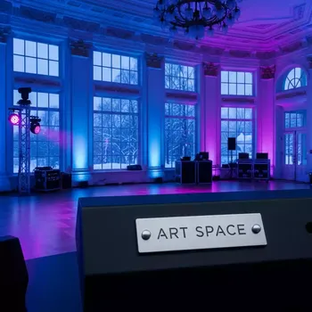 Аренда Прожектор колорчейнджер в санатории «Металлург» — ART SPACE