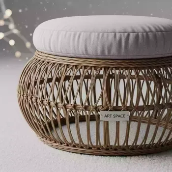 Аренда Пуф столик плетеный с подушкой Pouf в Gamma Sirius — ART SPACE