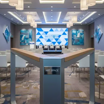 Аренда Барьер безопасности в отеле Radisson Lazurnaya — ART SPACE