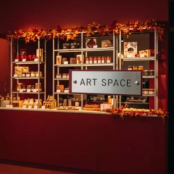 Аренда Оборудование для маркетов в ресторане «Паруса» — ART SPACE