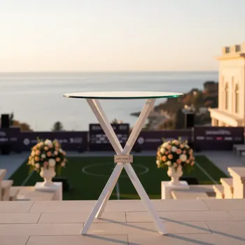 Аренда Коктейльный стол x loft стеклянный белый в Swissôtel Resort Sochi Kamelia — ART SPACE
